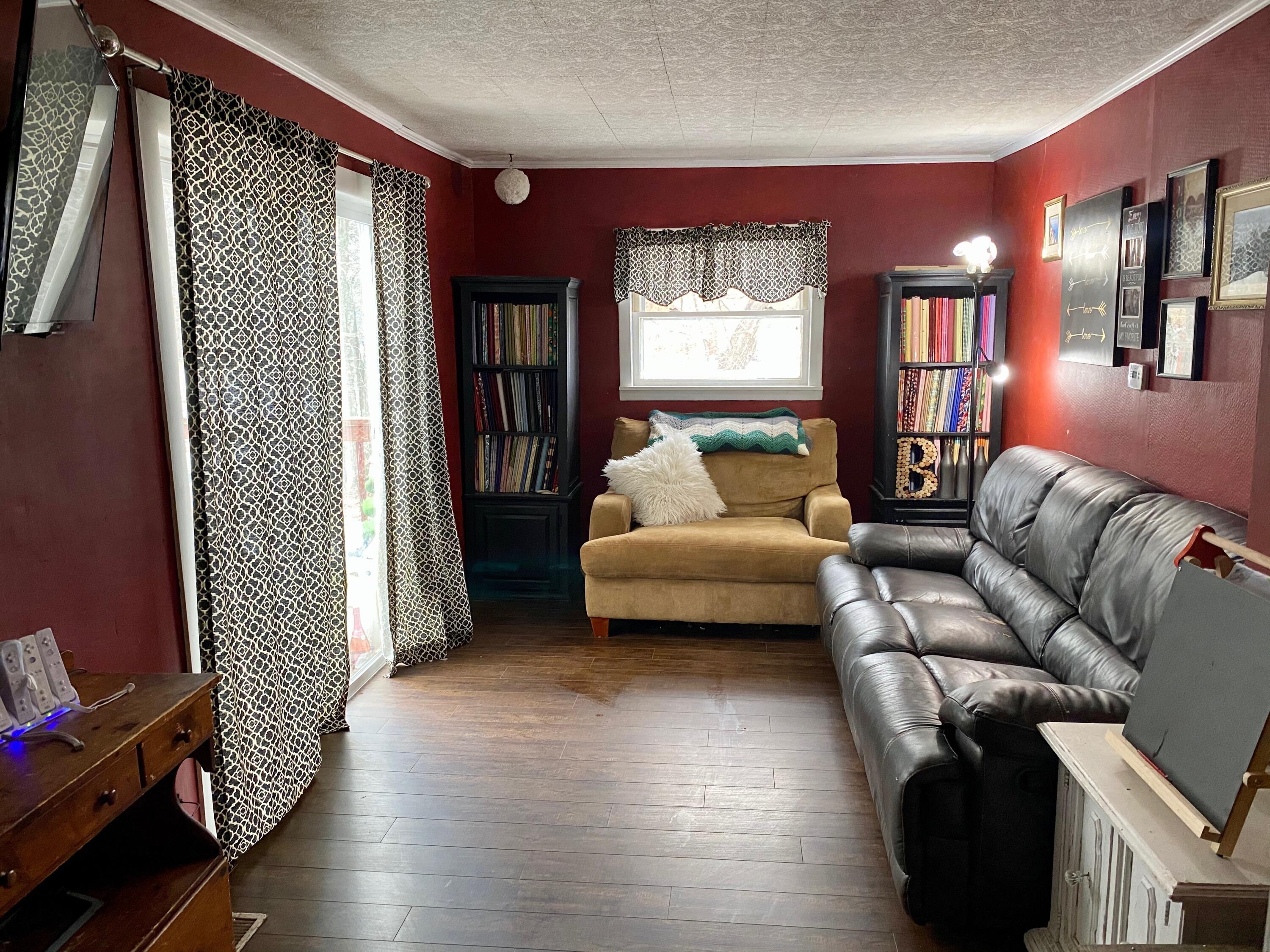 206 Gray Road Gorham, ME 04038 - Photo 1 of 7 IMG-0966