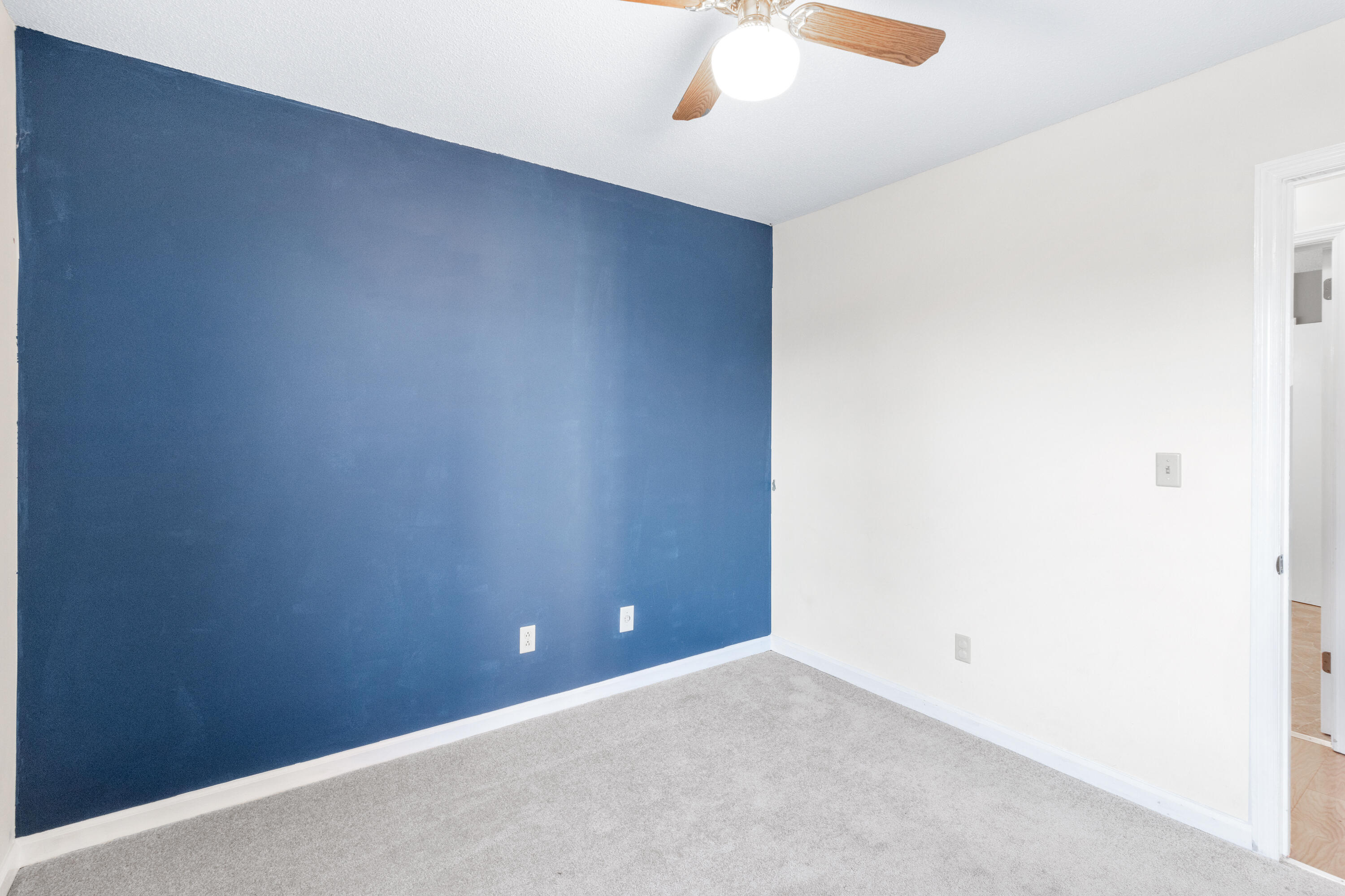 2711 Nile Road Chattanooga, TN 37421 - Photo 37 of 39 Bedroom Leading to Hall