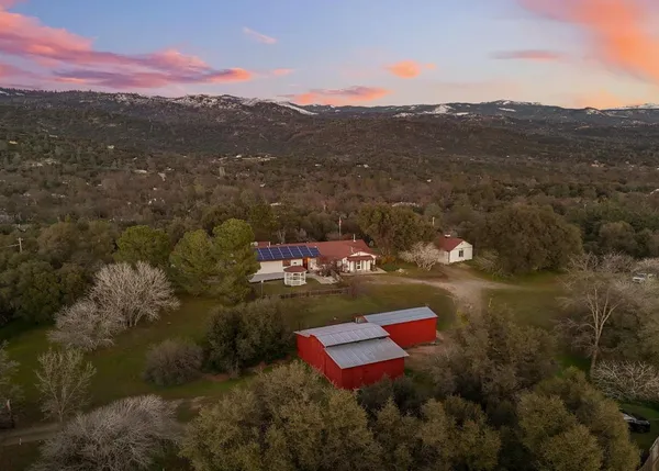 $687,000 | 44800 Ahwahnee Acres Road, Ahwahnee, CA 93601