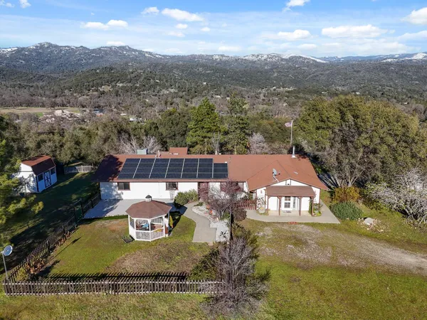 $687,000 | 44800 Ahwahnee Acres Road, Ahwahnee, CA 93601