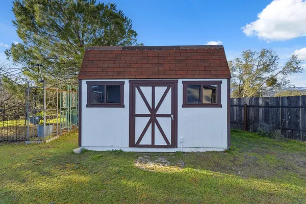 $687,000 | 44800 Ahwahnee Acres Road, Ahwahnee, CA 93601