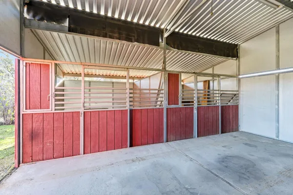 $687,000 | 44800 Ahwahnee Acres Road, Ahwahnee, CA 93601