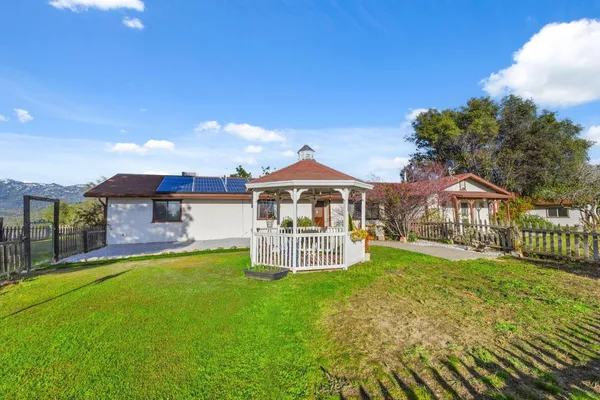 $687,000 | 44800 Ahwahnee Acres Road, Ahwahnee, CA 93601