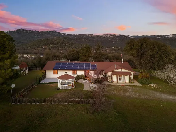 $687,000 | 44800 Ahwahnee Acres Road, Ahwahnee, CA 93601