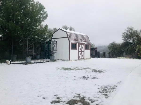 $687,000 | 44800 Ahwahnee Acres Road, Ahwahnee, CA 93601