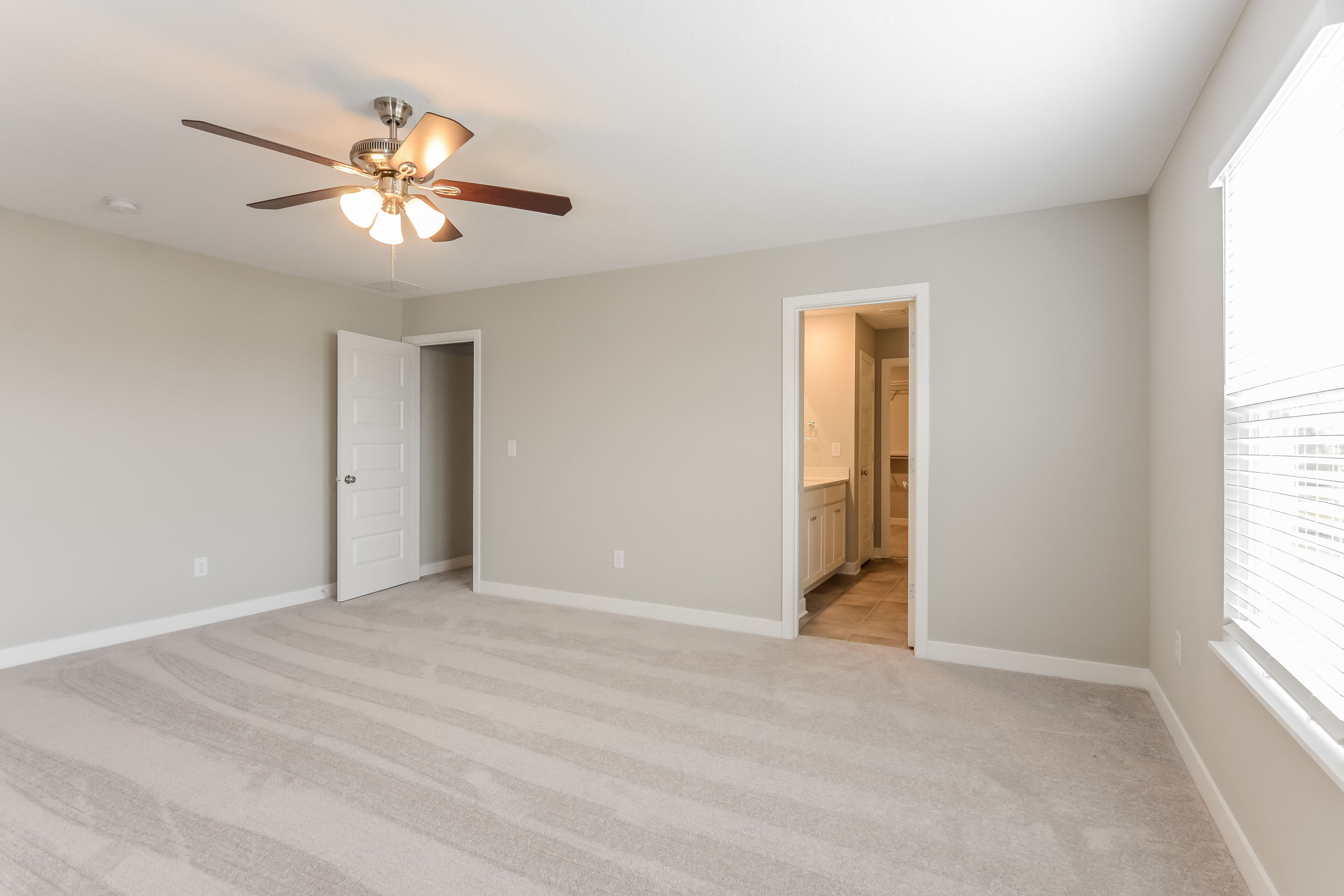 9220 Larson Drive Pendleton, IN 46064 - Photo 12 of 17