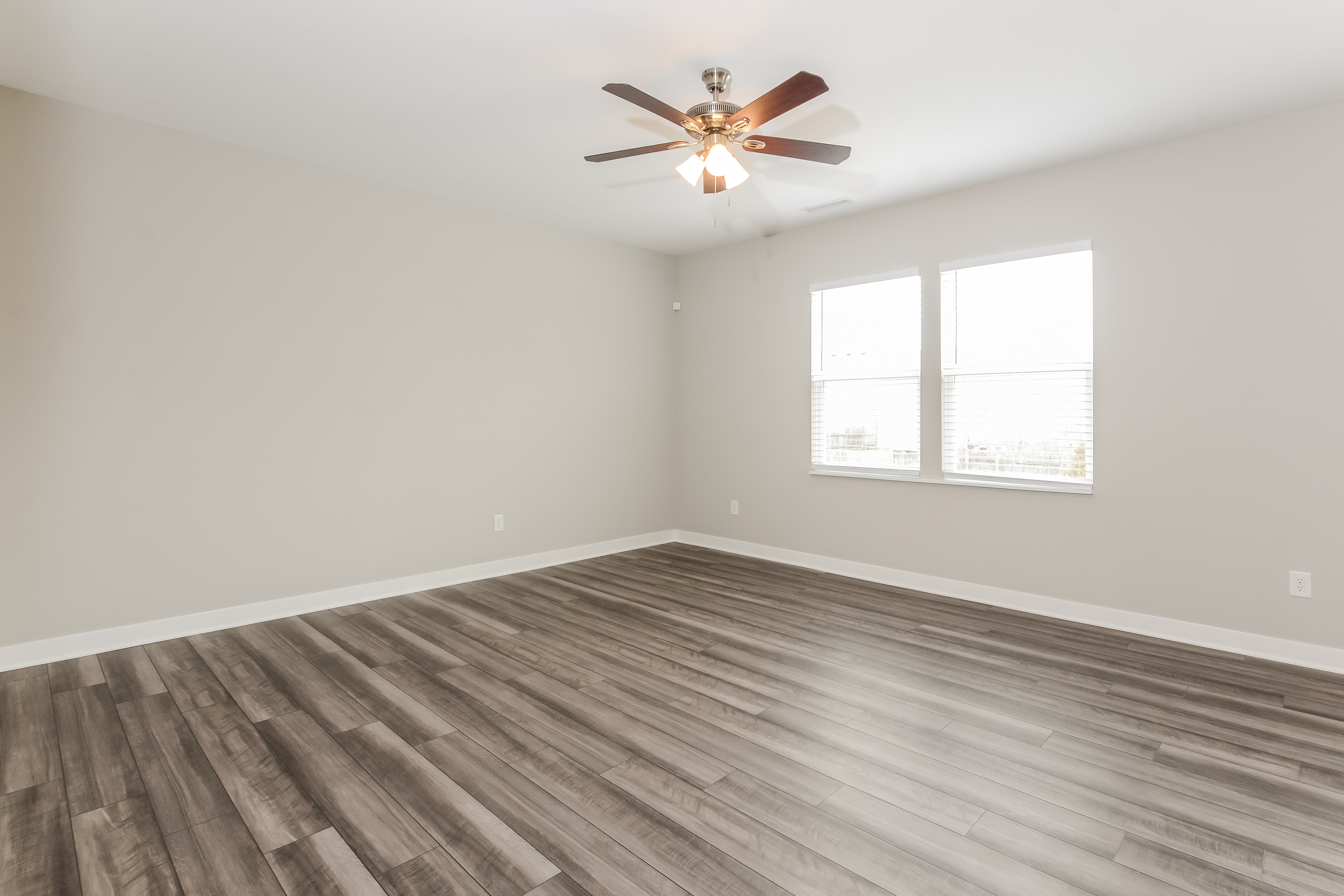 9220 Larson Drive Pendleton, IN 46064 - Photo 5 of 17