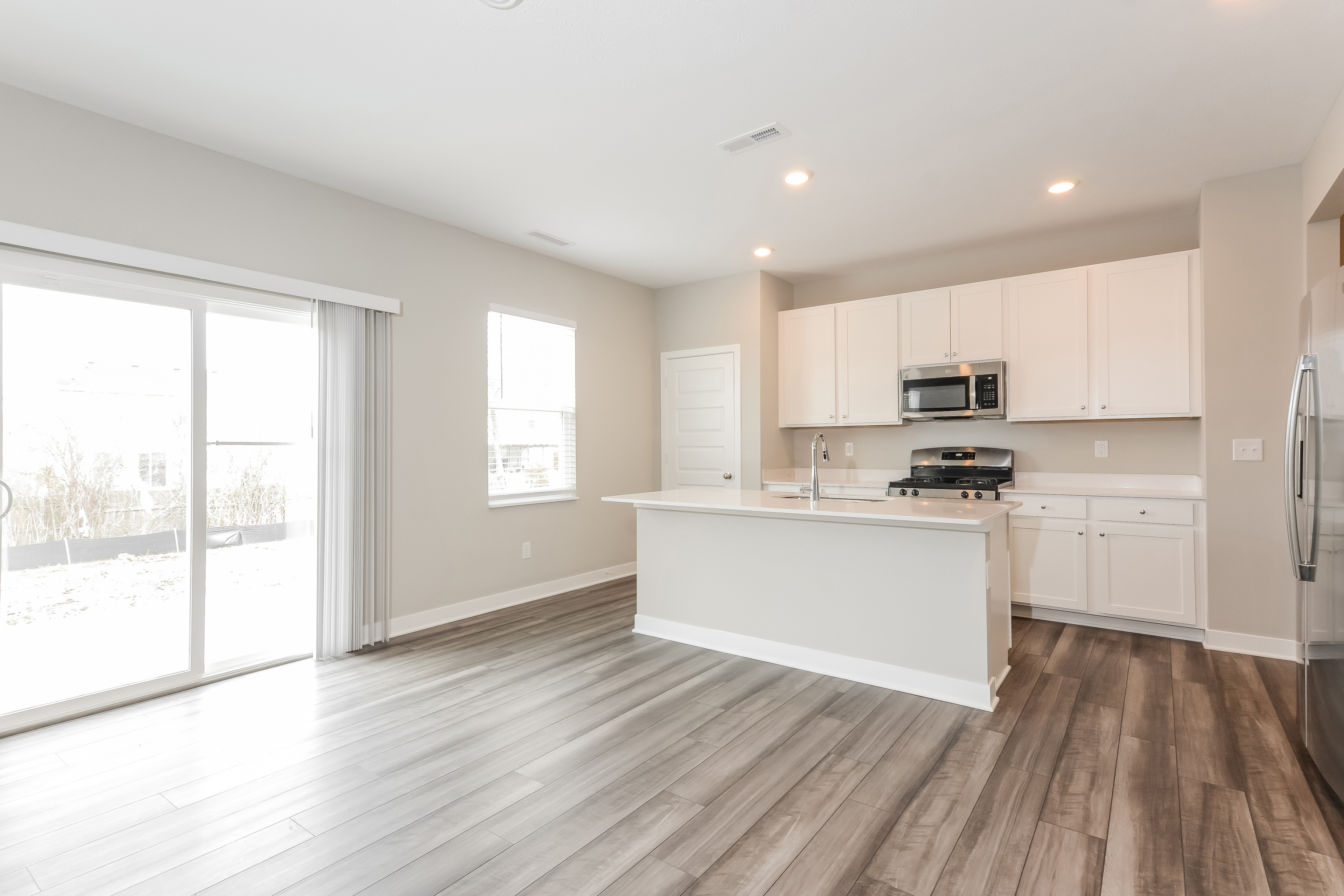 9220 Larson Drive Pendleton, IN 46064 - Photo 8 of 17