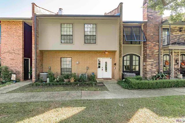 $240,000 | 10214 North Magna Carta Place, Baton Rouge, LA 70815