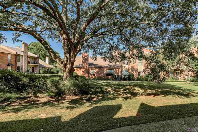 $240,000 | 10214 North Magna Carta Place, Baton Rouge, LA 70815