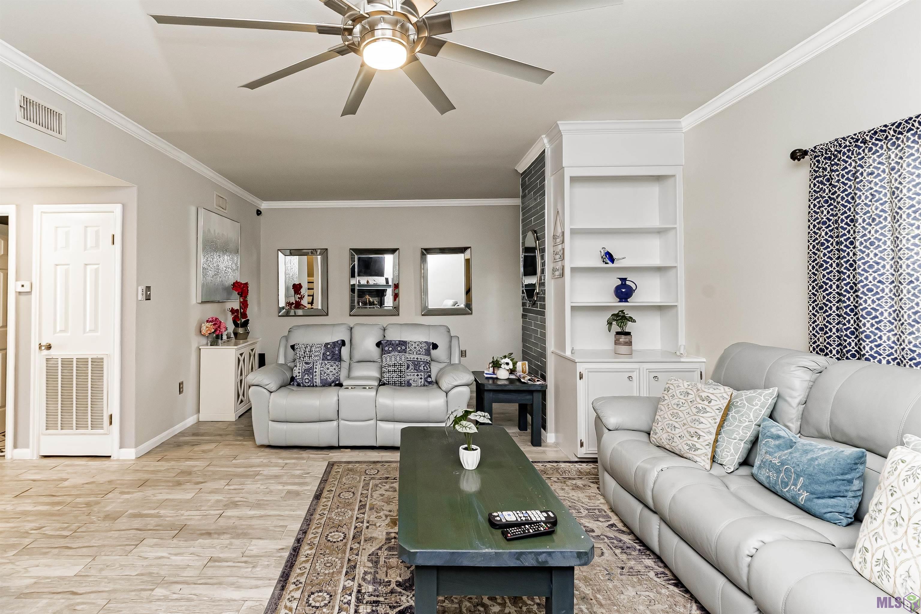 10214 North Magna Carta Place Baton Rouge, LA 70815 - Photo 3 of 22