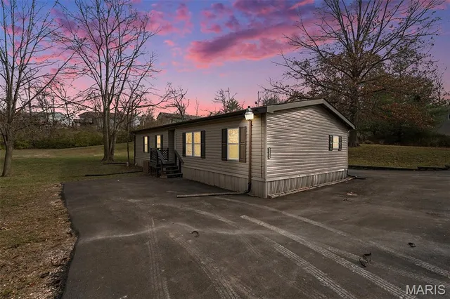 $169,000 | 1763 Lisa Drive, Arnold, MO 63010