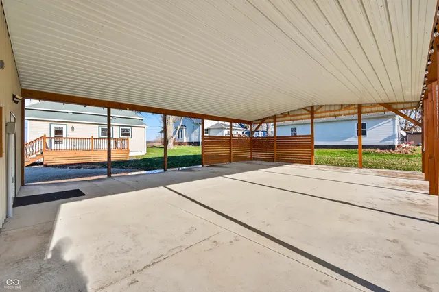 $280,000 | 713 East Middletown Road, Waldron, IN 46182