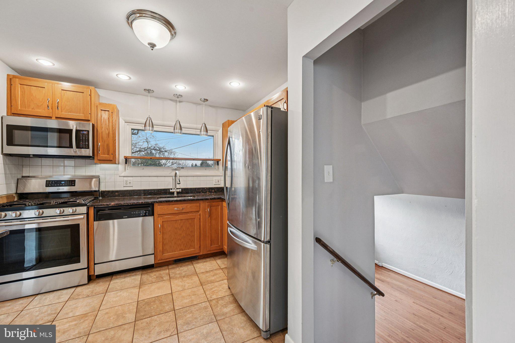 6003 Johnnycake Road Catonsville, MD 21228 - Photo 21 of 59