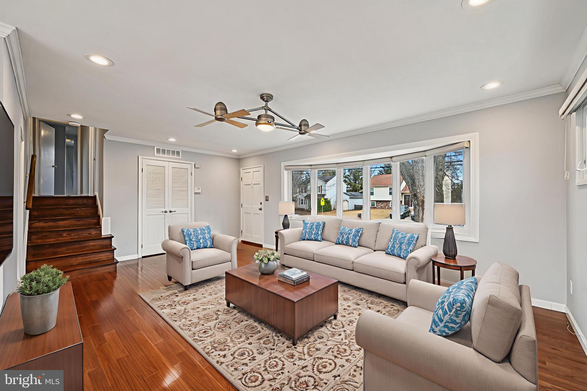 6003 Johnnycake Road Catonsville, MD 21228 - Photo 9 of 59 Virtually staged living room