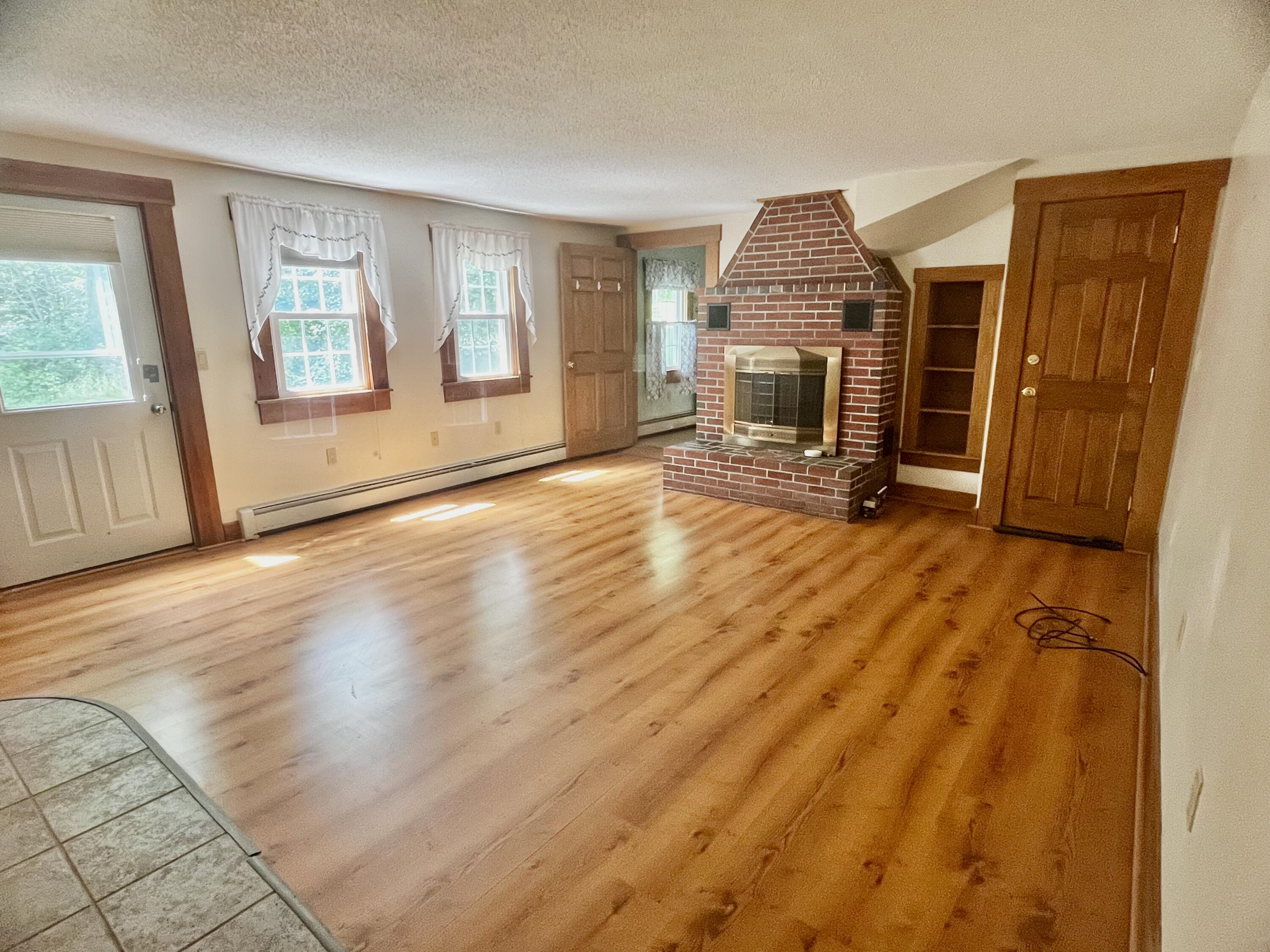 128 Old Airline Road Aurora, ME 04408 - Photo 22 of 74 Family room