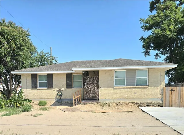 $1,800 | 8813 27th Street, Metairie, LA 70003