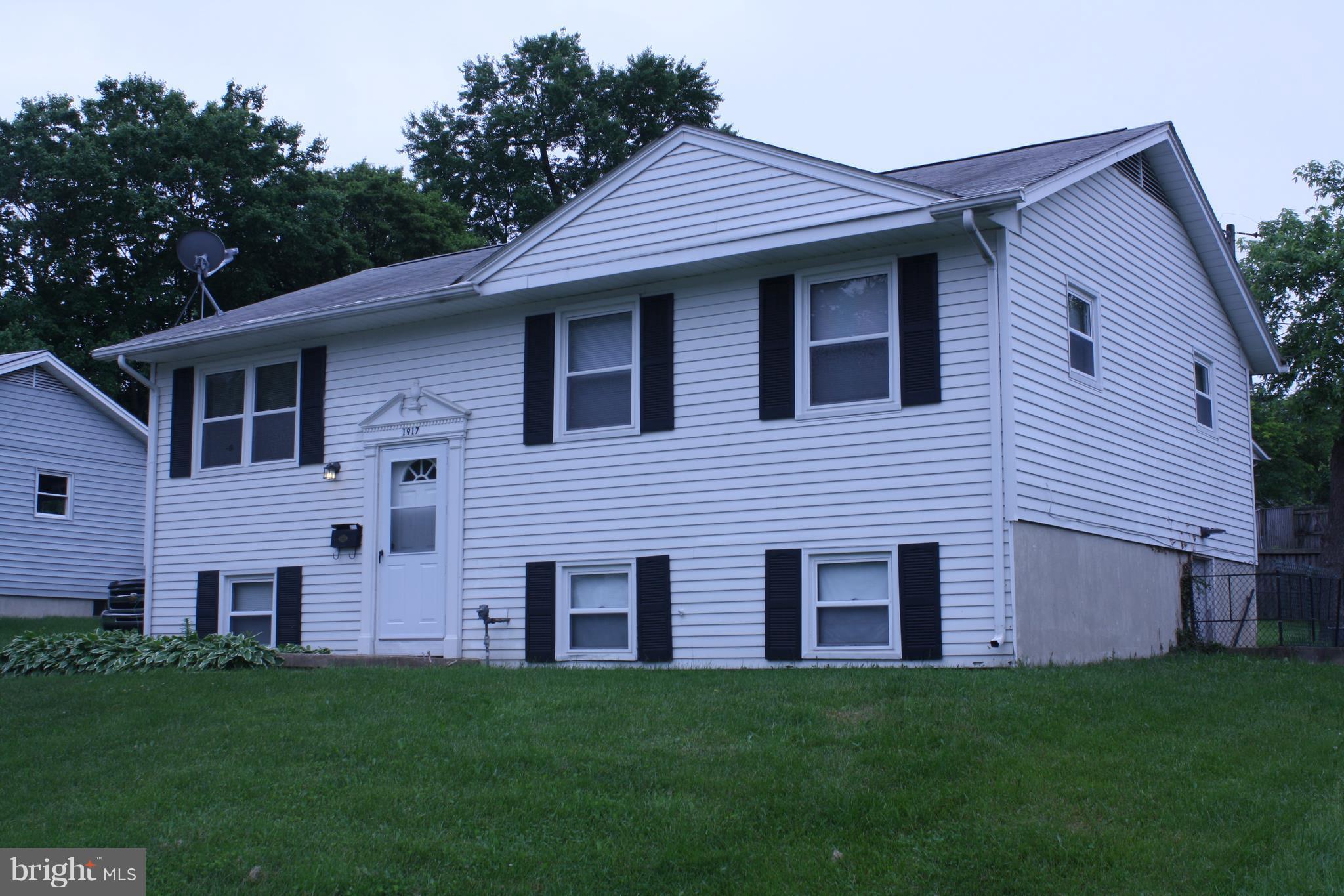 1917 Hawthorne Road Edgewood, MD 21040 - Photo 1 of 19 Exterior (Front)