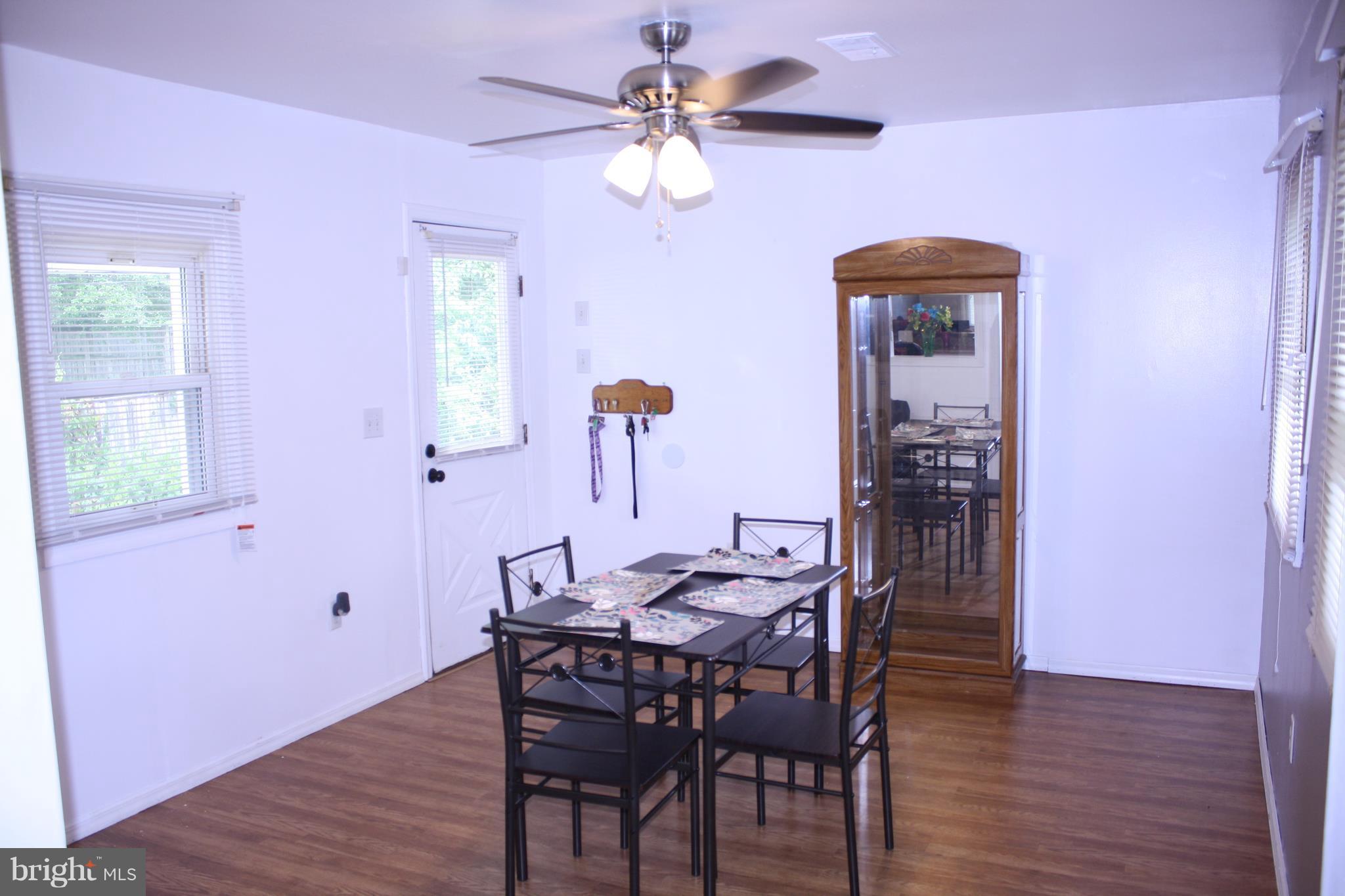 1917 Hawthorne Road Edgewood, MD 21040 - Photo 6 of 19 Dining Room