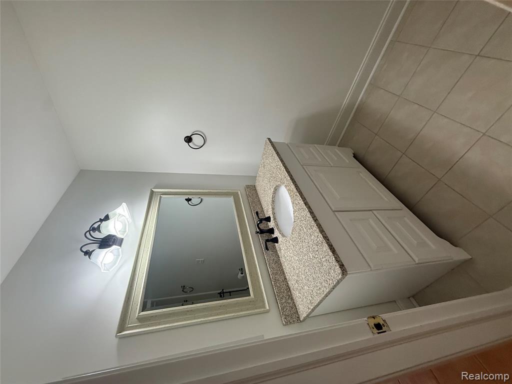 150 East Long Lake Road Bloomfield Hills, MI 48304 - Photo 16 of 22