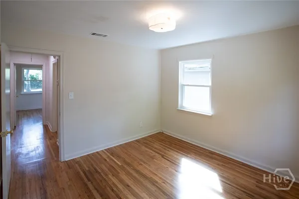 $1,875 | 215 Brandywine Road, Unit 215, Savannah, GA 31405