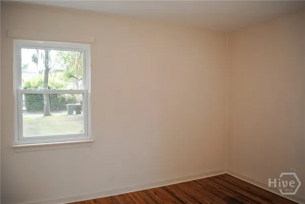 $1,950 | 215 Brandywine Road, Unit 215, Savannah, GA 31405