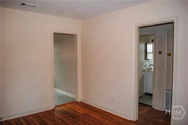 $1,950 | 215 Brandywine Road, Unit 215, Savannah, GA 31405