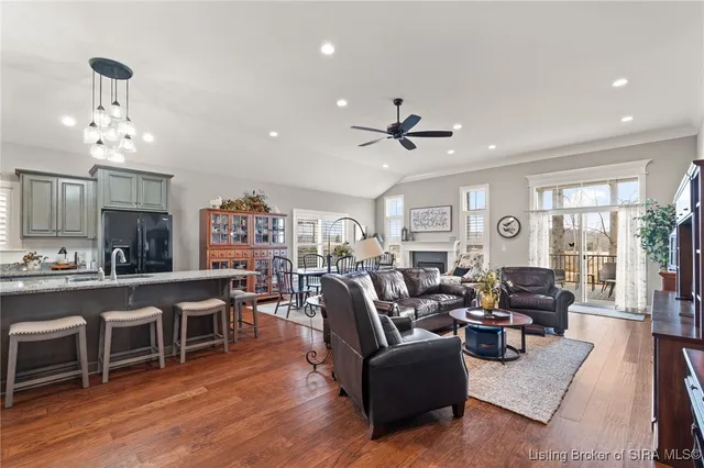 $440,000 | 327 Tuscany Drive, Floyds Knobs, IN 47119