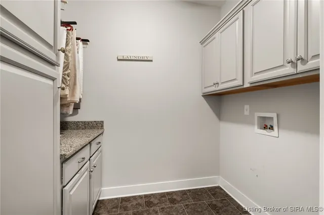 $440,000 | 327 Tuscany Drive, Floyds Knobs, IN 47119