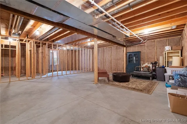 $440,000 | 327 Tuscany Drive, Floyds Knobs, IN 47119