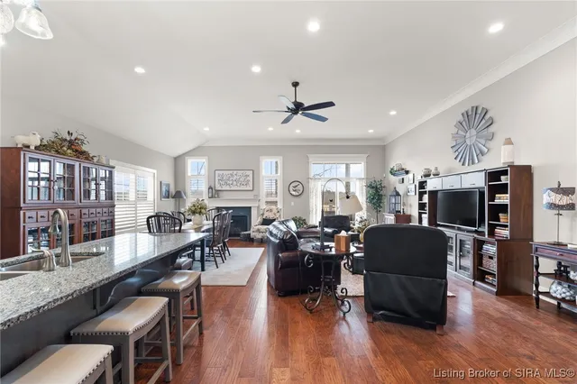 $440,000 | 327 Tuscany Drive, Floyds Knobs, IN 47119