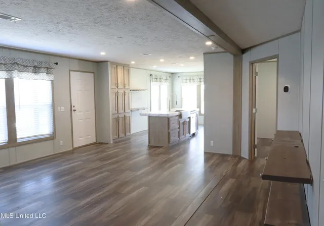 $145,000 | 4027 Hillsboro Drive, Brandon, MS 39042