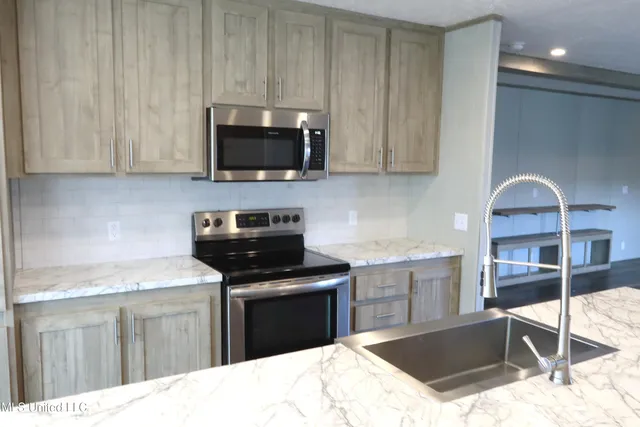 $145,000 | 4027 Hillsboro Drive, Brandon, MS 39042