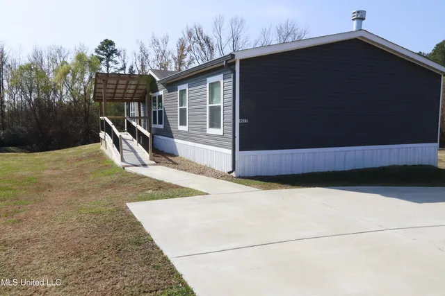 $145,000 | 4027 Hillsboro Drive, Brandon, MS 39042