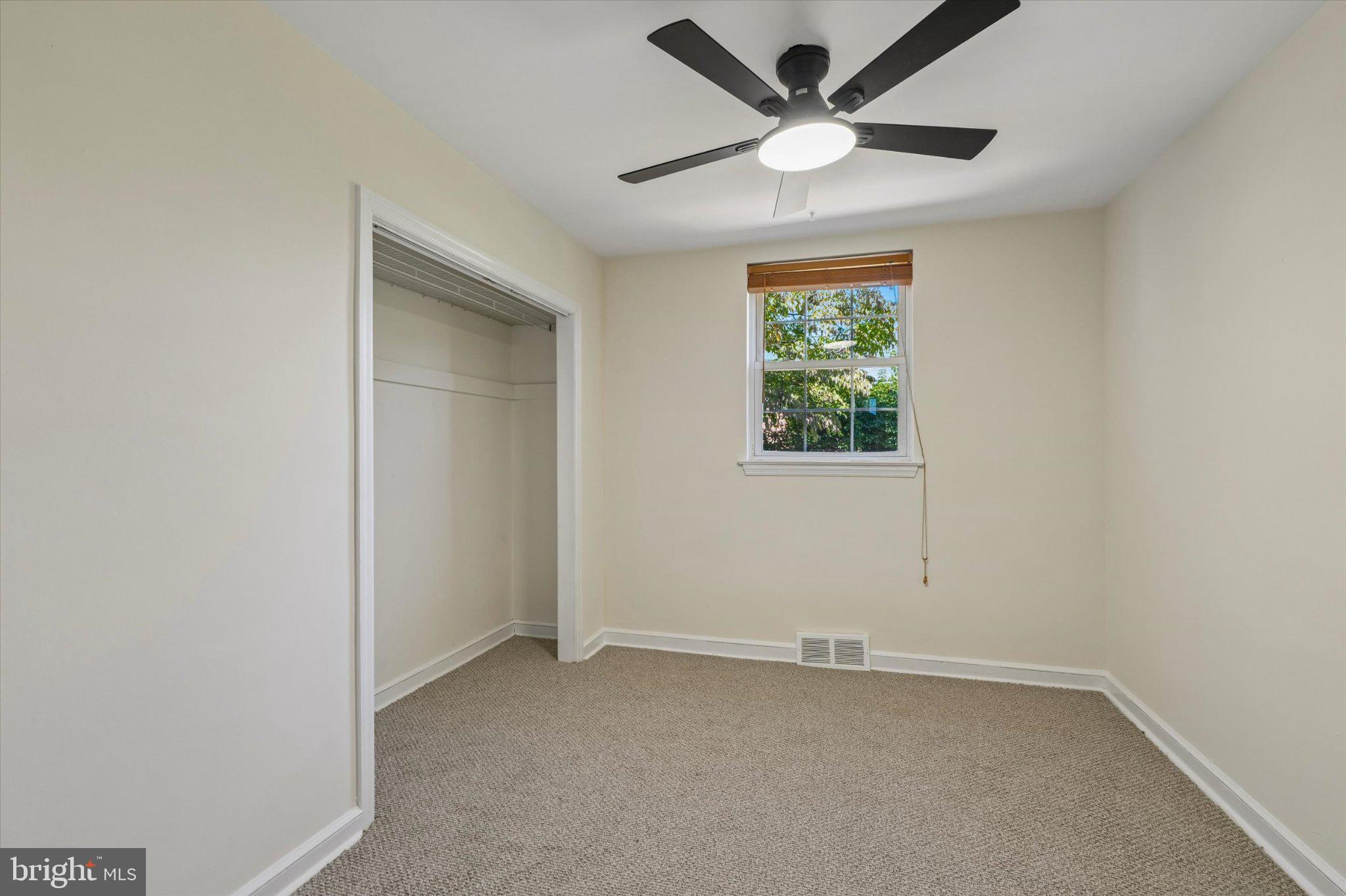 941 Church Road Springfield, PA 19064 - Photo 23 of 39 3rd bedroom