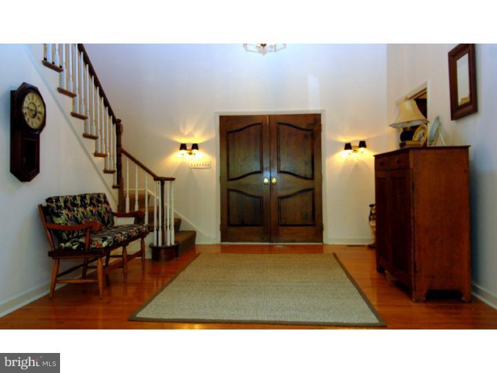 522 Northfield Road Devon, PA 19333 - Photo 3 of 25