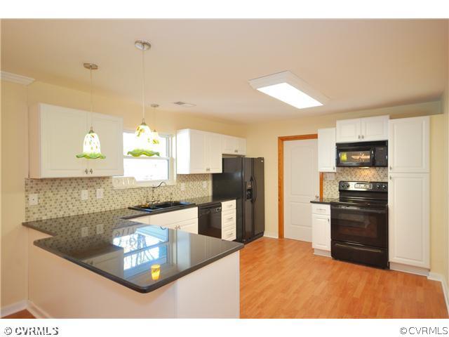 9117 Westone Road Mechanicsville, VA 23116 - Photo 5 of 20 Gallery Image 5