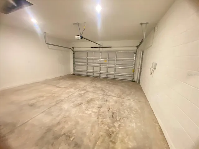 $2,150 | 3938 Willow Brook Drive, Edgewater, FL 32141