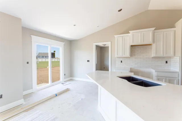 $292,700 | 877 North Cloverleaf Street, Goddard, KS 67052