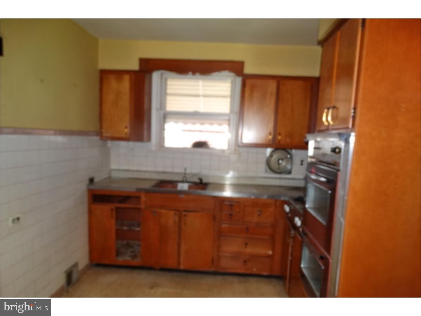 2944 Willits Road Philadelphia, PA 19136 - Photo 5 of 19 Gallery Image 5