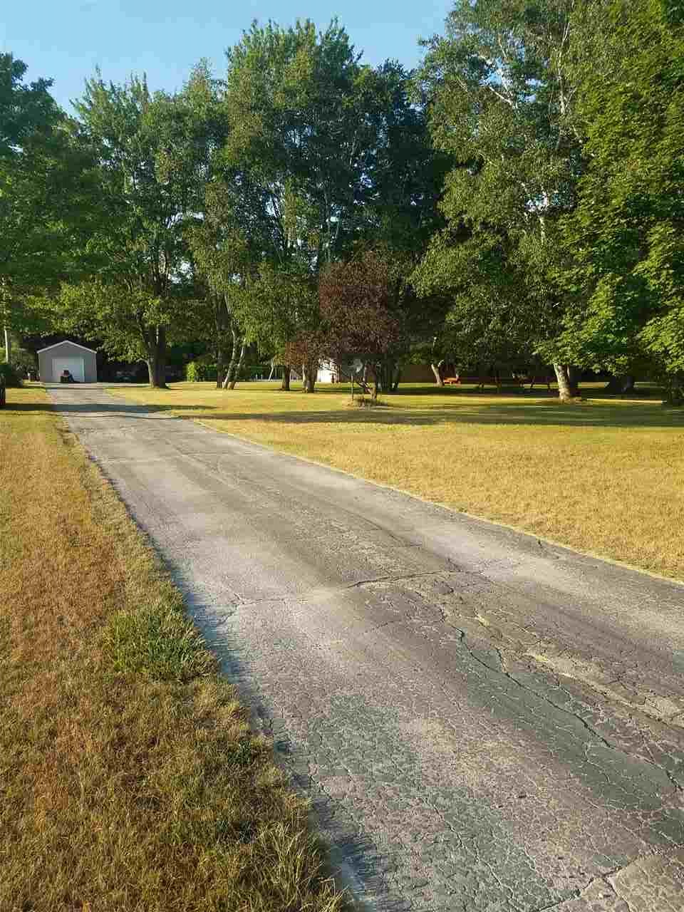 1736 West Pinconning Road Pinconning, MI 48650 - Photo 4 of 51
