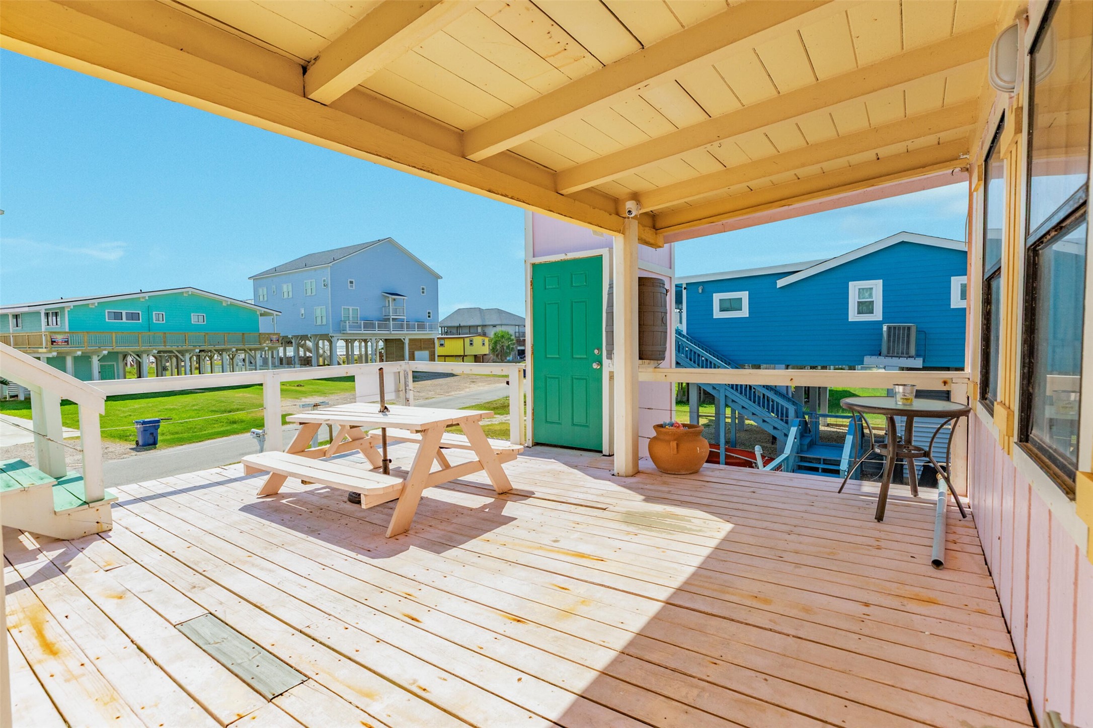 922 Seashell Drive Freeport, TX 77541 - Photo 33 of 40
