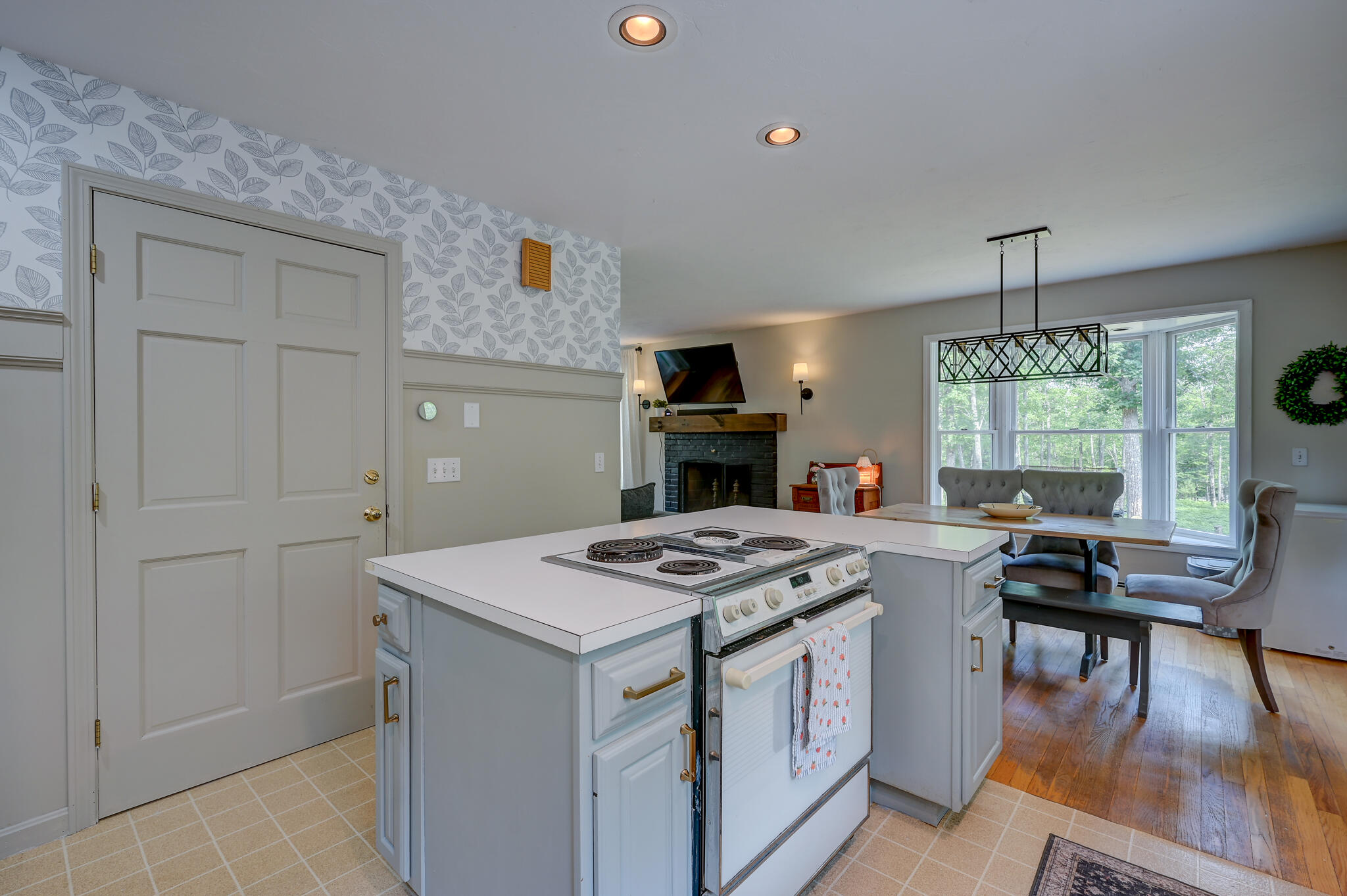 70 Chautauqua Road Fryeburg, ME 04037 - Photo 8 of 42 Kitchen