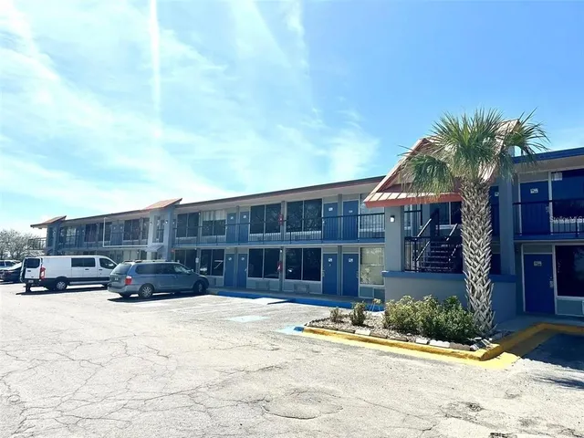 $880 | 43420 Highway 27, Unit 306, Davenport, FL 33837