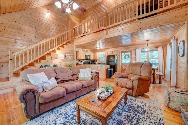 $574,900 | 46 Floral Court, Ellijay, GA 30540