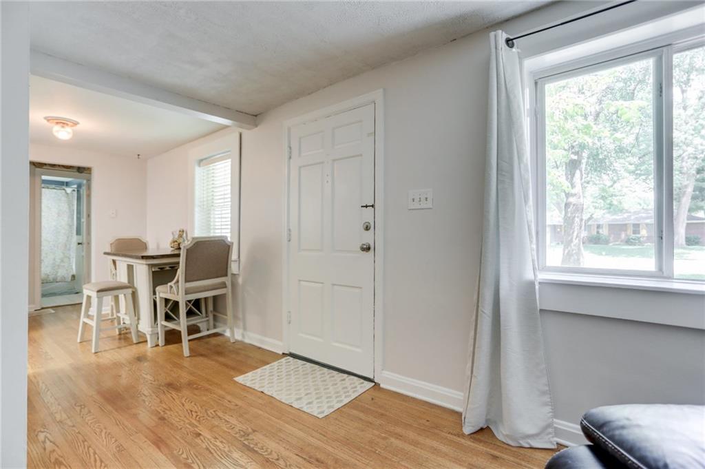 1233 Rowin Road Indianapolis, IN 46220 - Photo 3 of 23 Gallery Image 3
