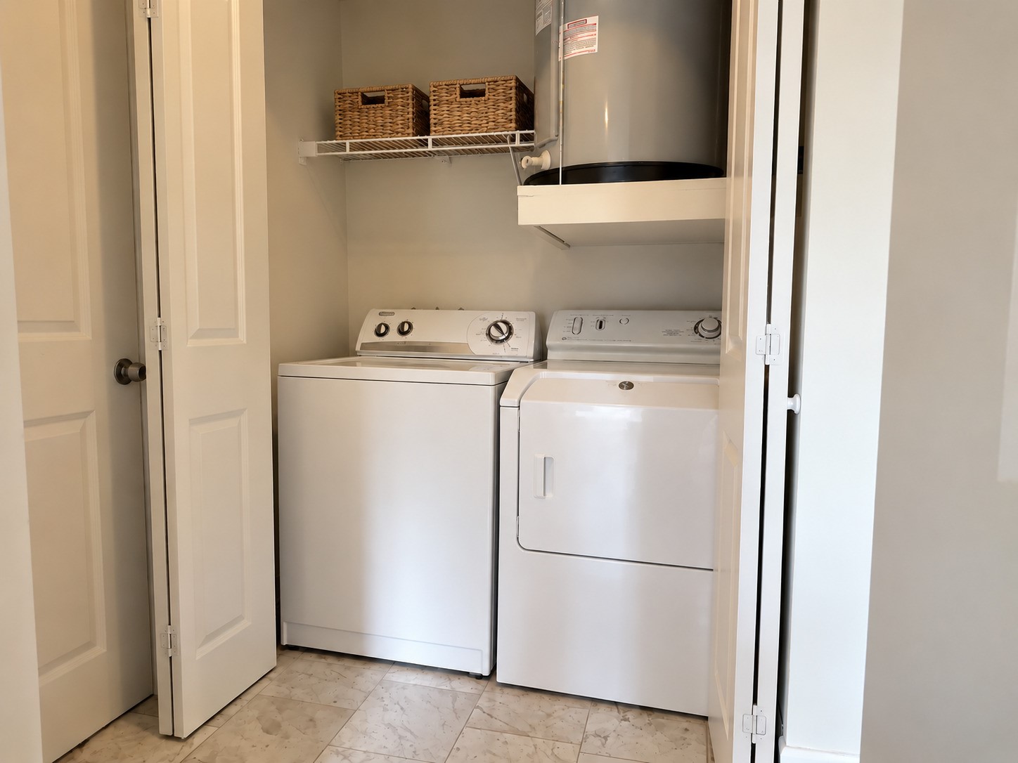 3505 Sage Road, Unit 507 Houston, TX 77056 - Photo 23 of 46 Gallery Image 23