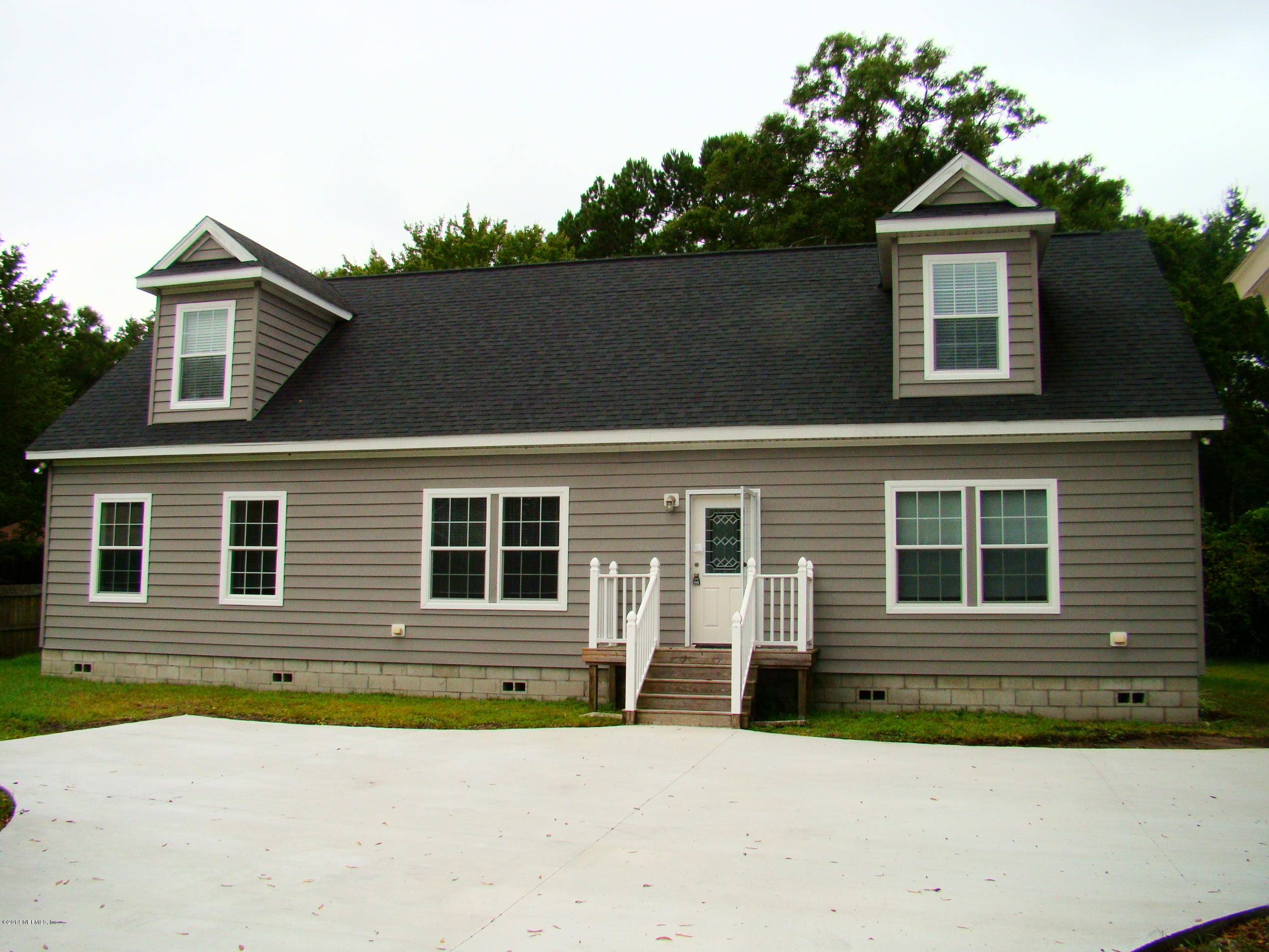 a house that has a large window in it