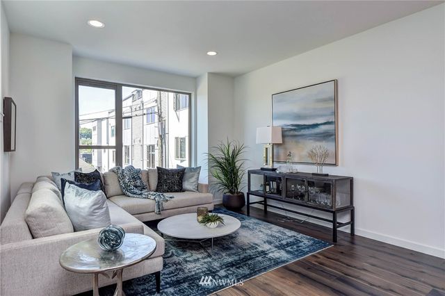 $790,000 | 1903 25th Avenue South, Unit 23, Seattle, WA 98144