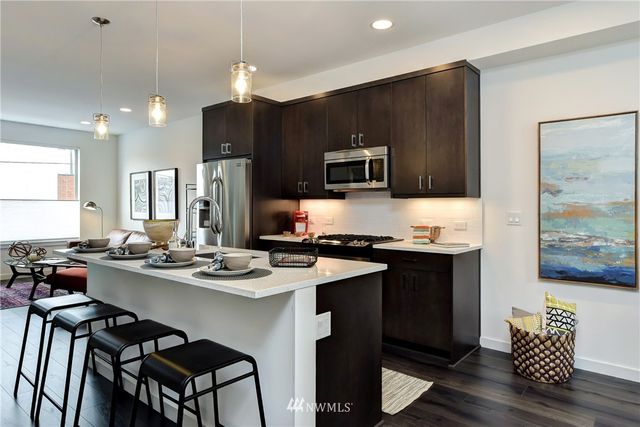 $790,000 | 1903 25th Avenue South, Unit 23, Seattle, WA 98144